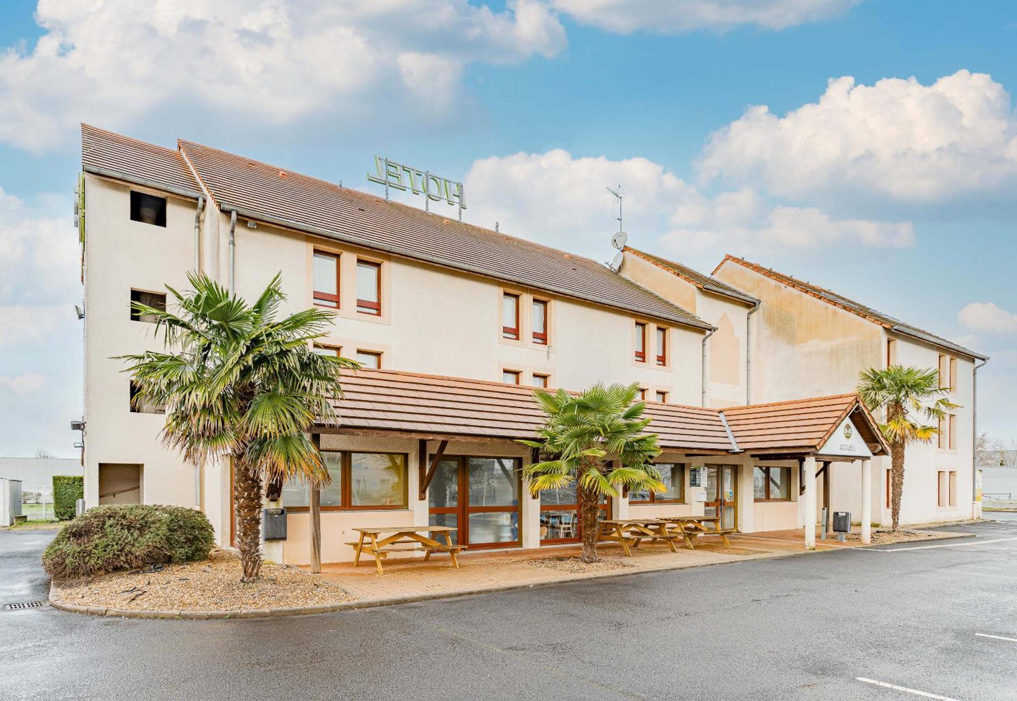 B&B Hotel Chatellerault Exterior photo