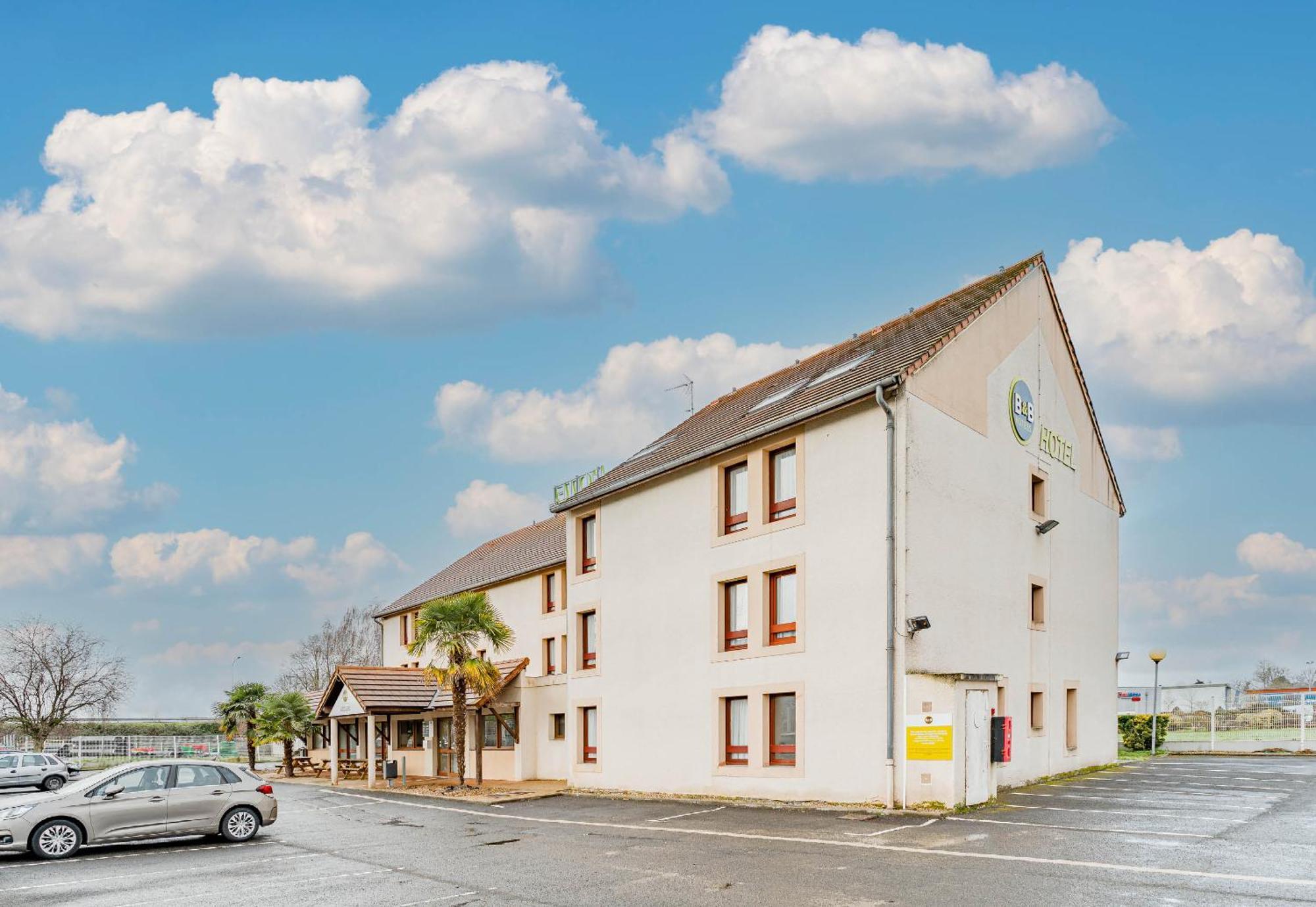B&B Hotel Chatellerault Exterior photo